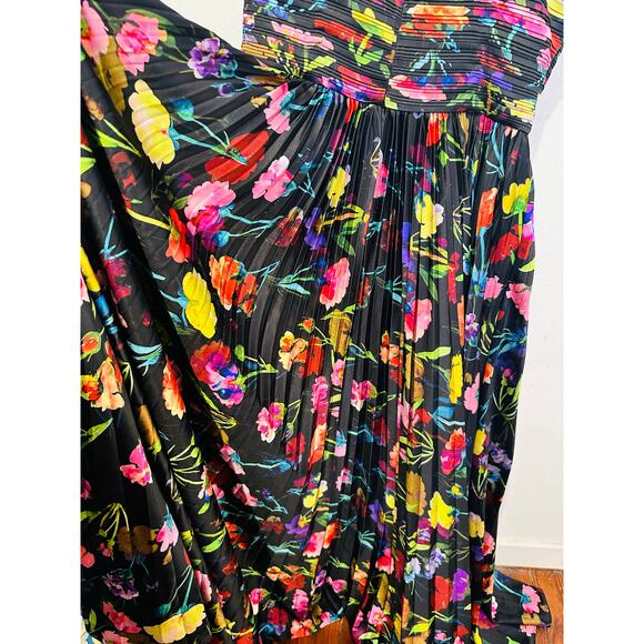 AIIFOS Black Floral A-Line Sleeveless Halter Neck Adrianna Gown size 8 - Picture 8 of 16